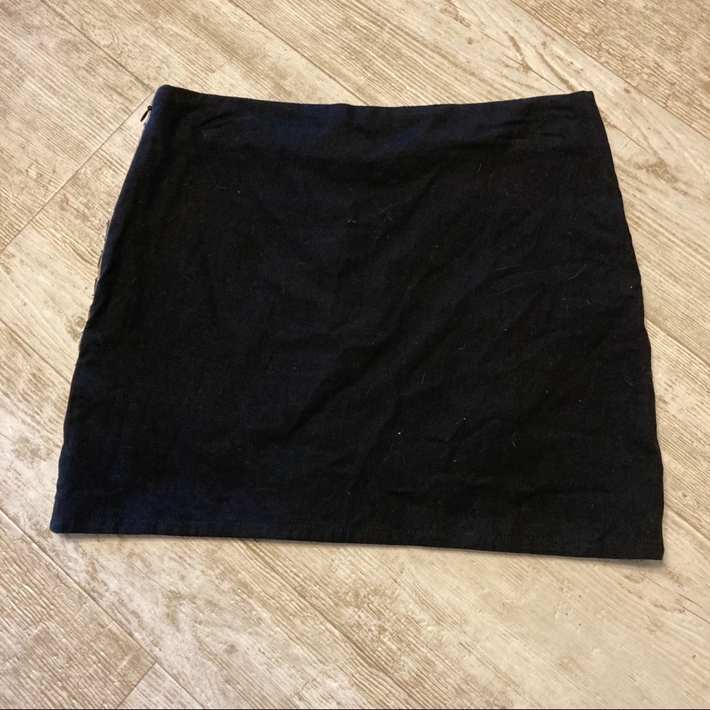 NWT Chelsea&Violet Mini Skirt - Picture 2 of 5